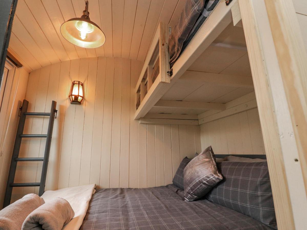Hillcrest Shepherds Hut プレストン エクステリア 写真